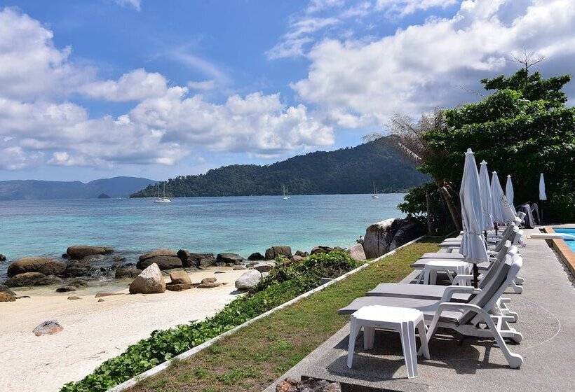 هتل Asara Private Beach Resort