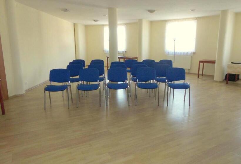 בית מלון כפרי Ava