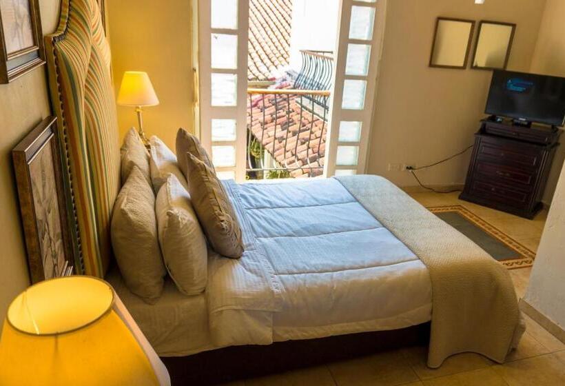هتل Casa La Tablada