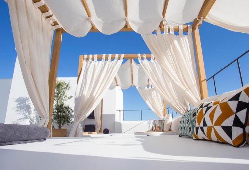 هتل Gatzara Suites Santa Gertrudis