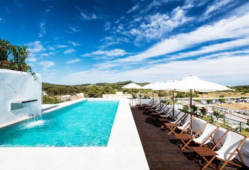هتل Gatzara Suites Santa Gertrudis