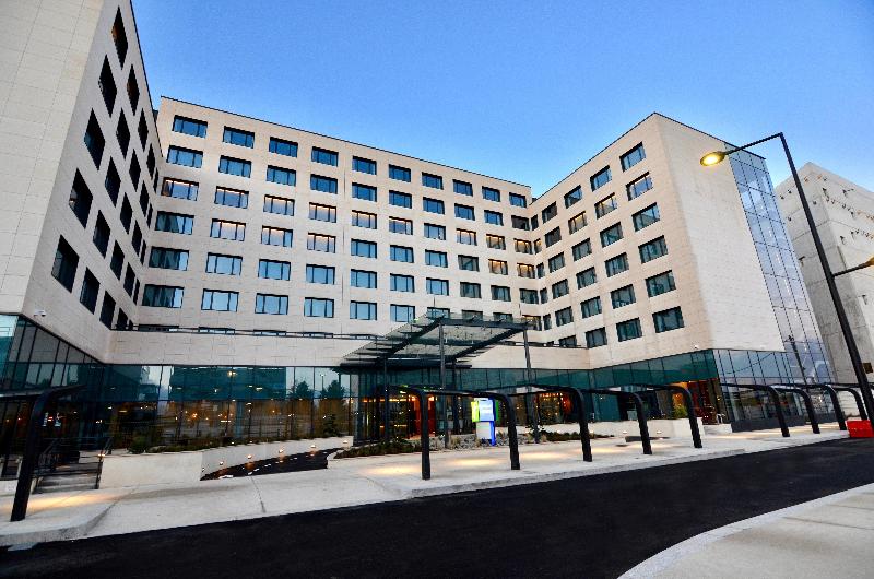 هتل Holiday Inn Express   Paris   Cdg Airport, An Ihg