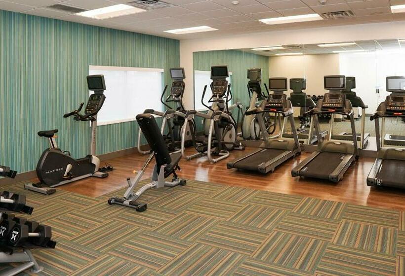هتل Holiday Inn Express & Suites   Aurora Medical Campus, An Ihg