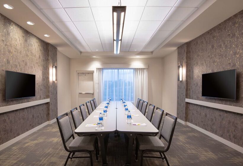 Отель Hyatt Place Westminster Denver