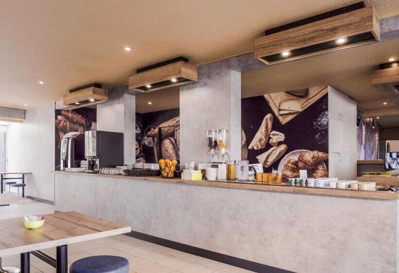 ホテル Ibis Budget Arles Sud Fourchon