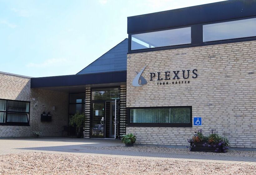 هتل Plexus Hytterne