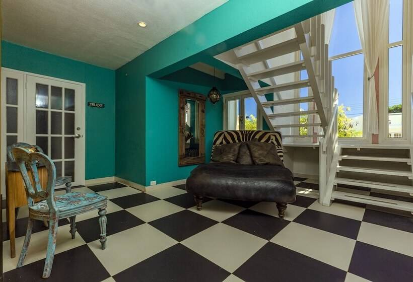 Modern Hotel Aruba
