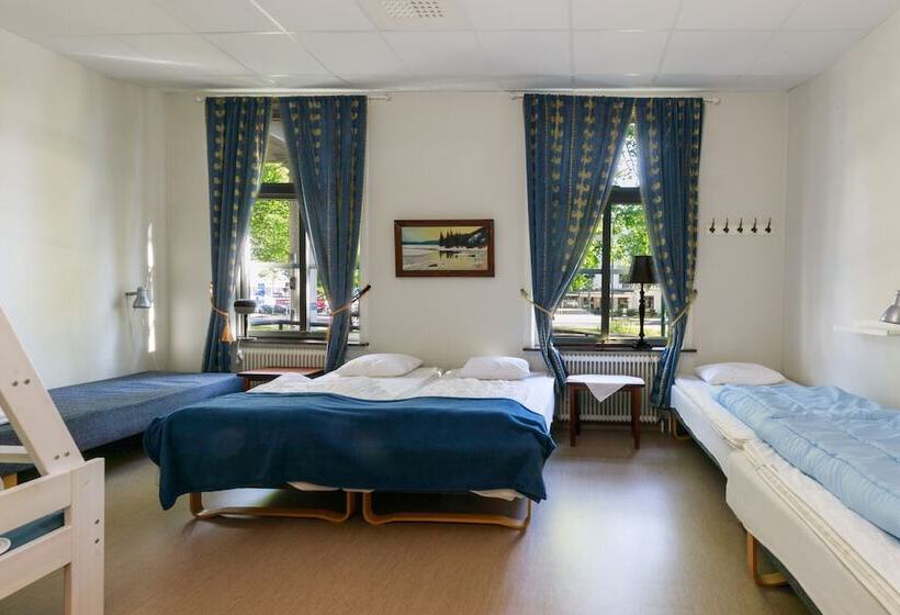 هاستل Nicolai B&b