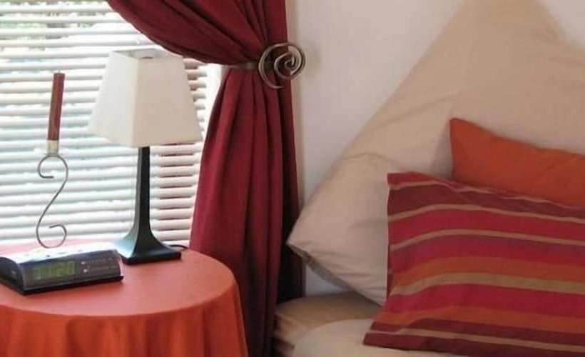 Pension Magnolia Place Guest Houses