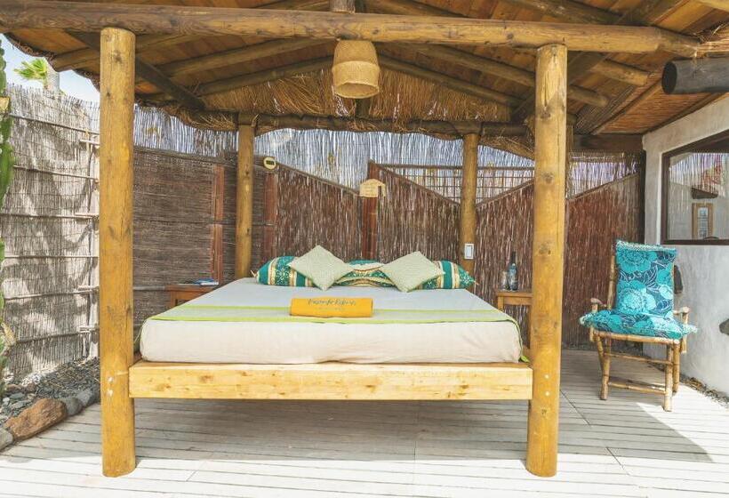 استراحتگاه Eco Village Finca De Arrieta   Yurts And Stone Cottages   Shared Pool   Walking Distance To Arrieta