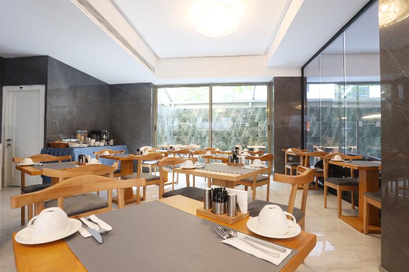 Riva Hotel Alsancak