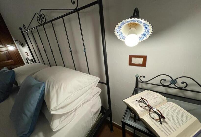 تختخواب و صبحانه Ai Dammusi Rooms