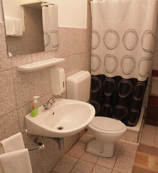 هتل Dck Rooms