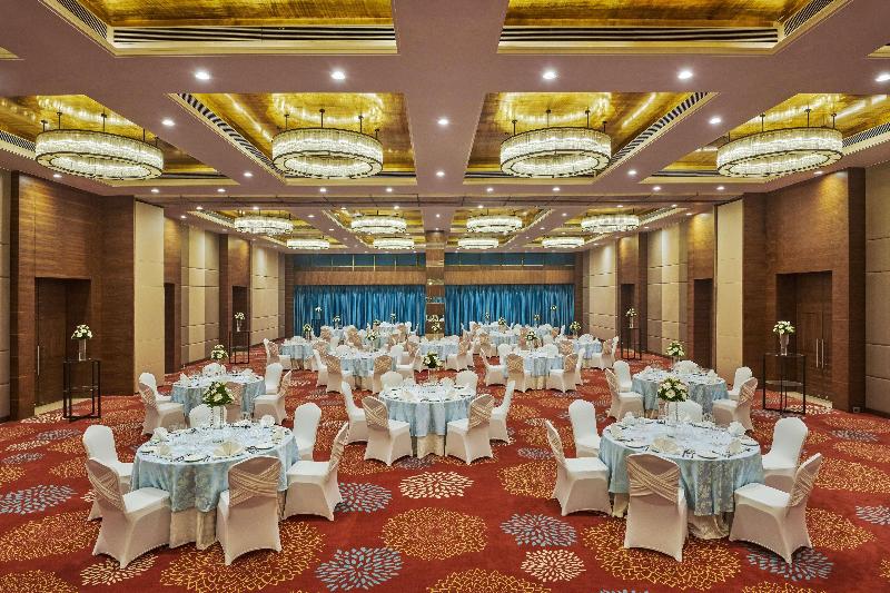 هتل Hilton Garden Inn Lucknow