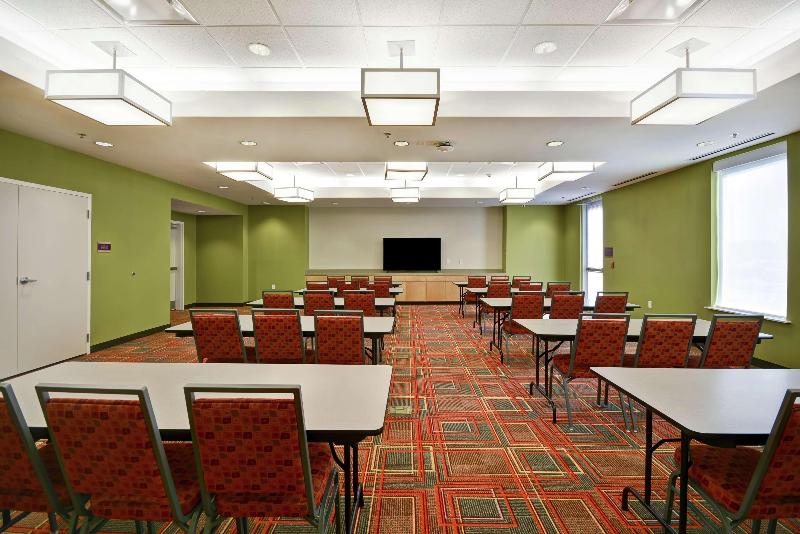 هتل Home2 Suites By Hilton Brownsville