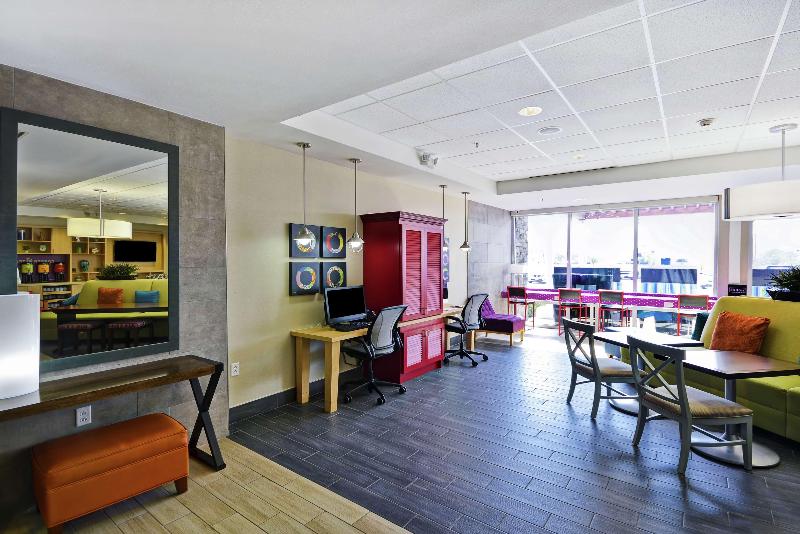 هتل Home2 Suites By Hilton Brownsville