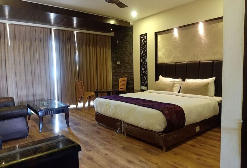 فندق Jungle Livinn