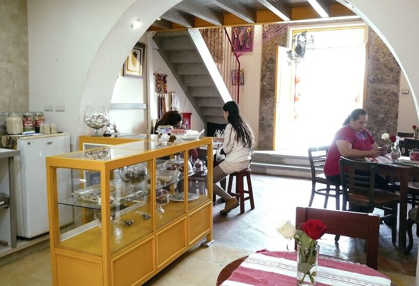 هتل Posada Antiguo Camino Real