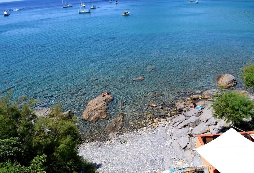هتل Scoglio Bianco