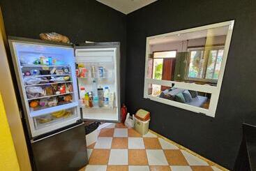هتل Shkodra Hostel & Day Tours
