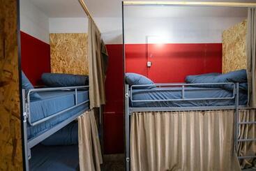 هتل Shkodra Hostel & Day Tours