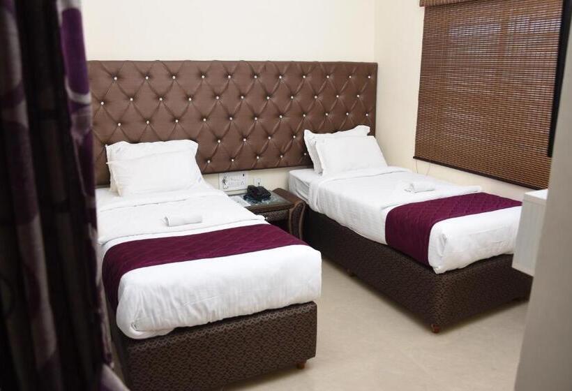 هتل Zingle Stay Airport
