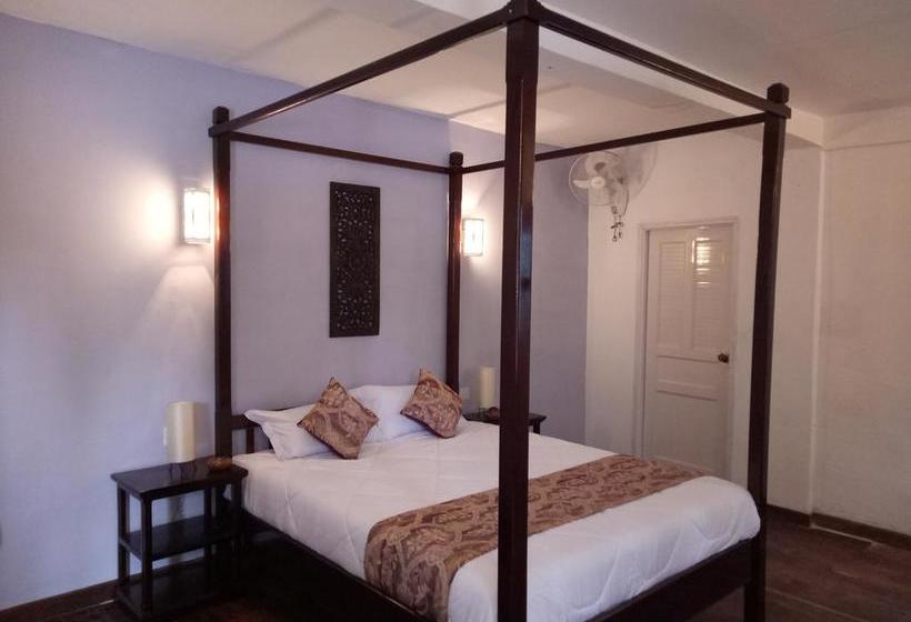 Samathi Lake Resort