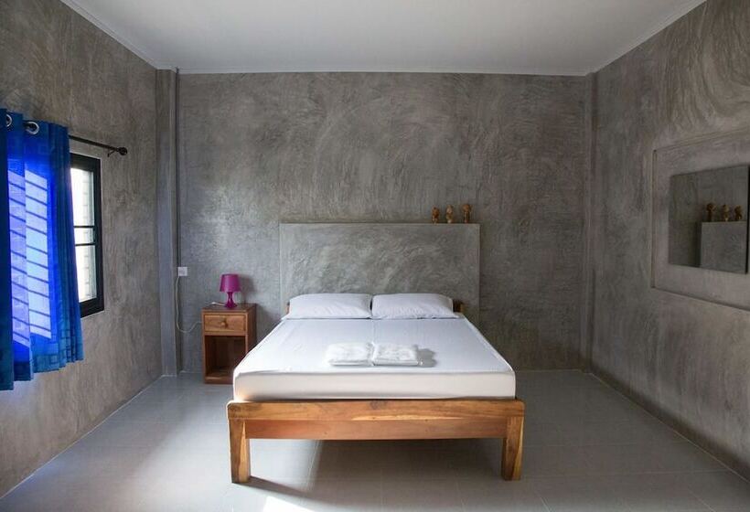 Triple Tree Resort