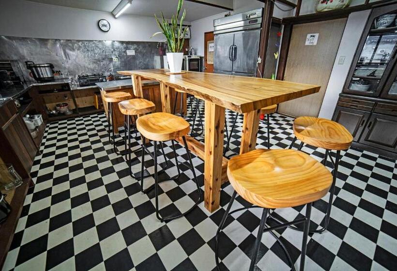 هاستل Hai Lodge