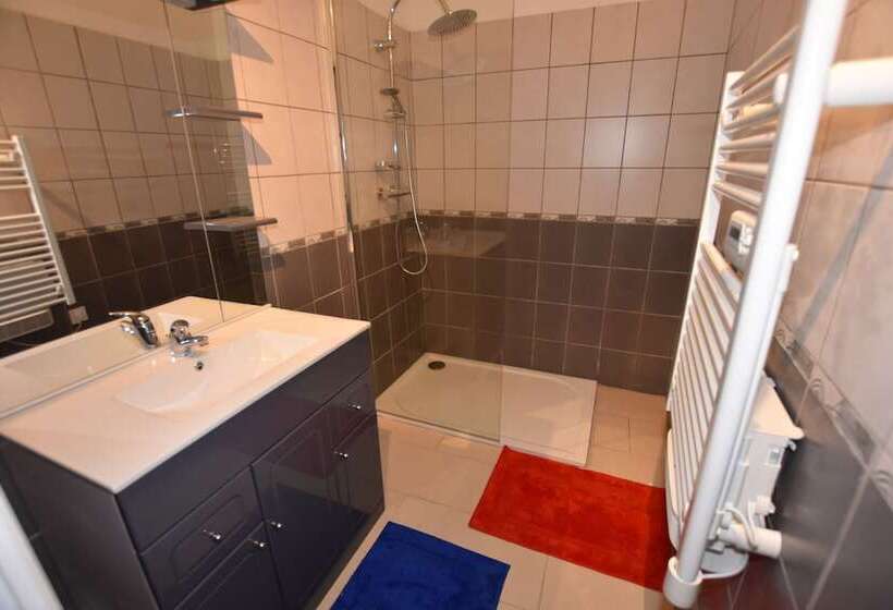 مبيت وإفطار Creol Ya