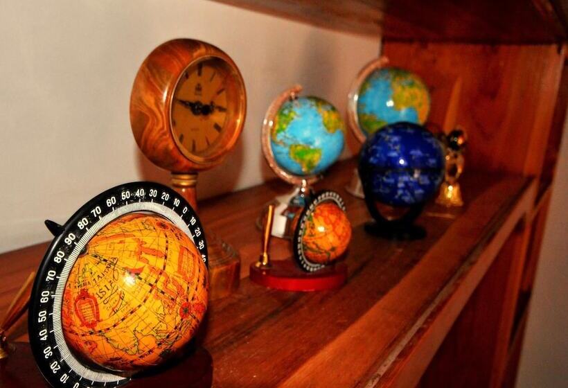 تختخواب و صبحانه World Bnb