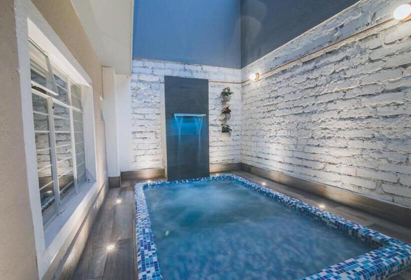 Casa Mendoza Hotel Boutique