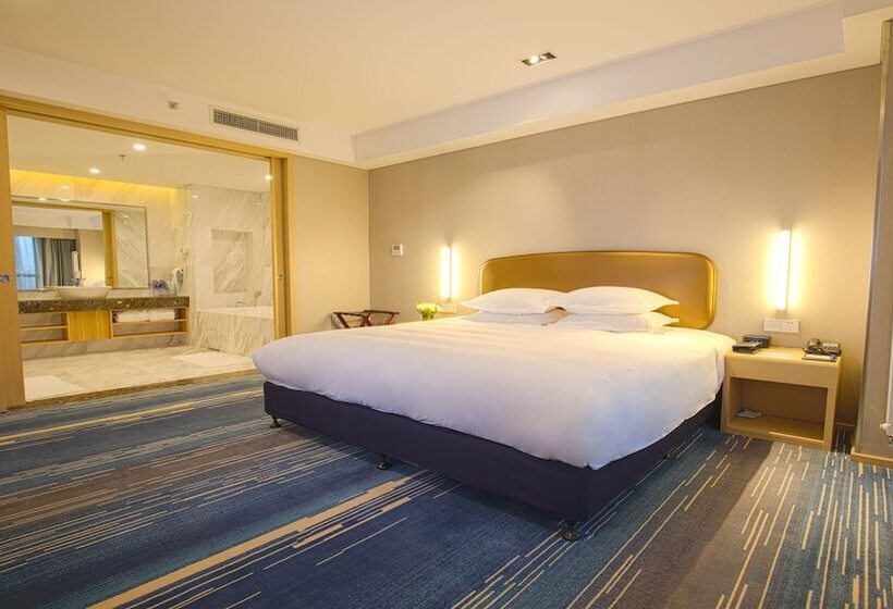 هتل Holiday Inn Express Chifeng Hongshan By Ihg