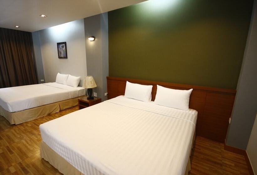 هتل Radina Residence