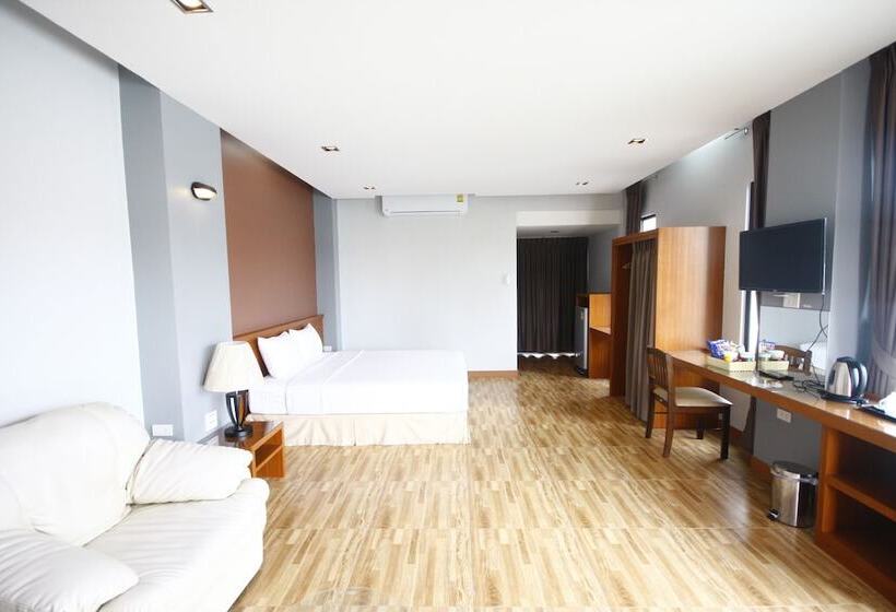 هتل Radina Residence