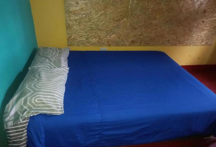 Monkeywasi Climbing Hostel