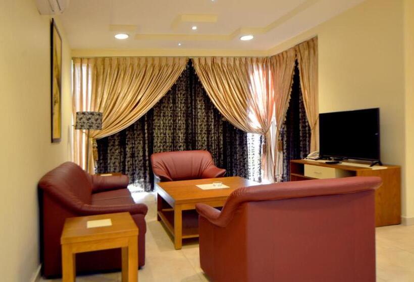 استراحتگاه Public Security Hotel & Chalets