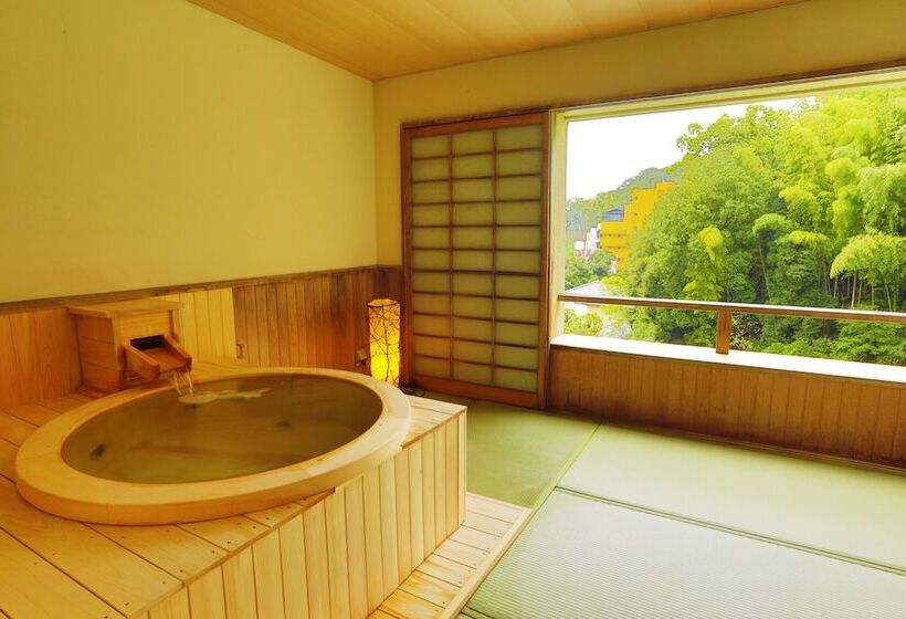 旅館 Rakuzan Yasuda