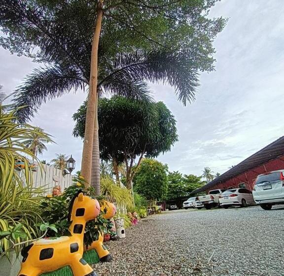 Saan Rak Resort