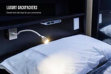 هاستل Luxury Backpackers