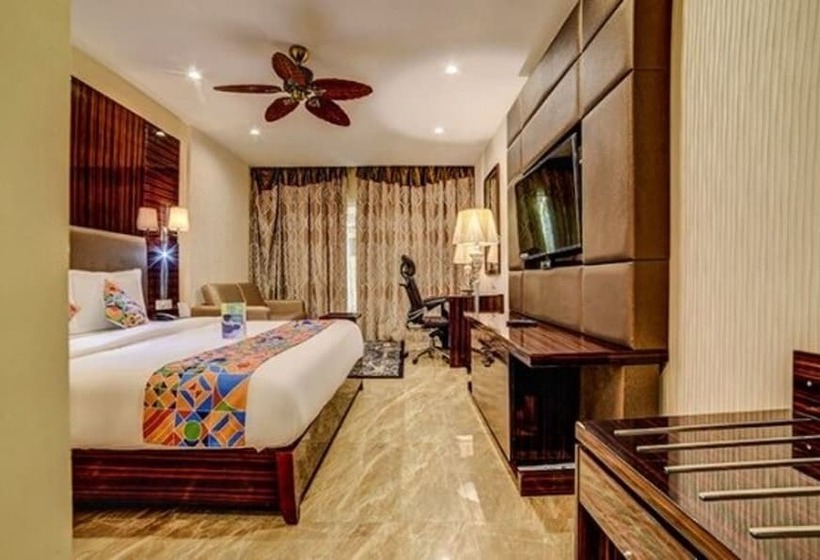 Fabhotel Prime Sarala Crown With Pool Nr Calangute Beach