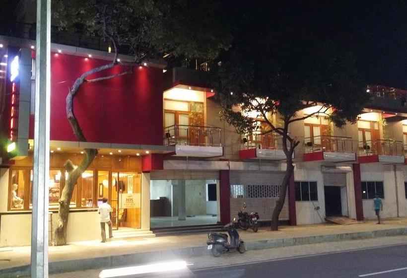 בית מלון כפרי Fab Nk Courtyard