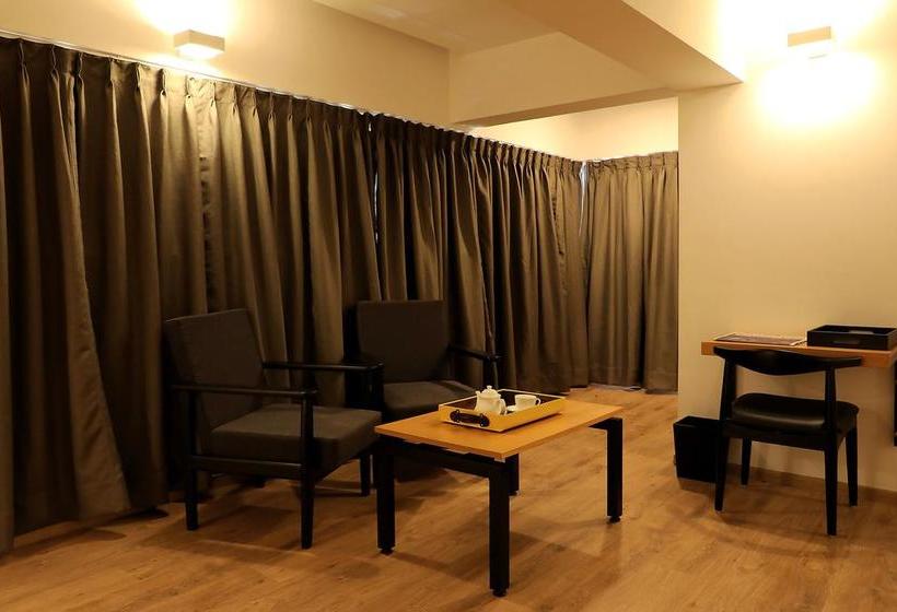 Fotos del hotel Oyo Townhouse 021 Bombay Exhibition Centre:  9