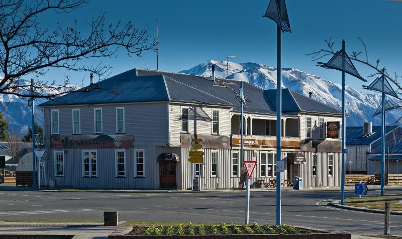 هتل The Brown Pub