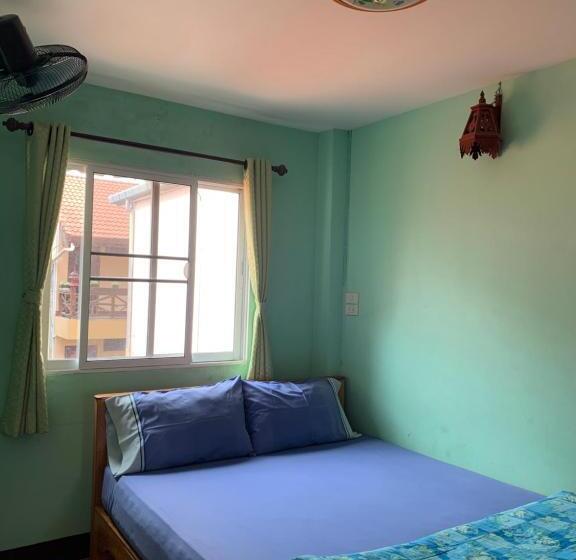 You&me Hostel
