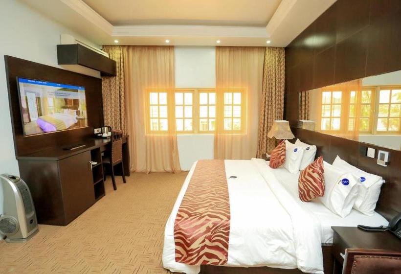 هتل Iec Villa Resort