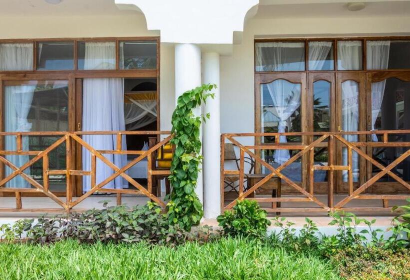 هتل Nungwi Garden Boutique