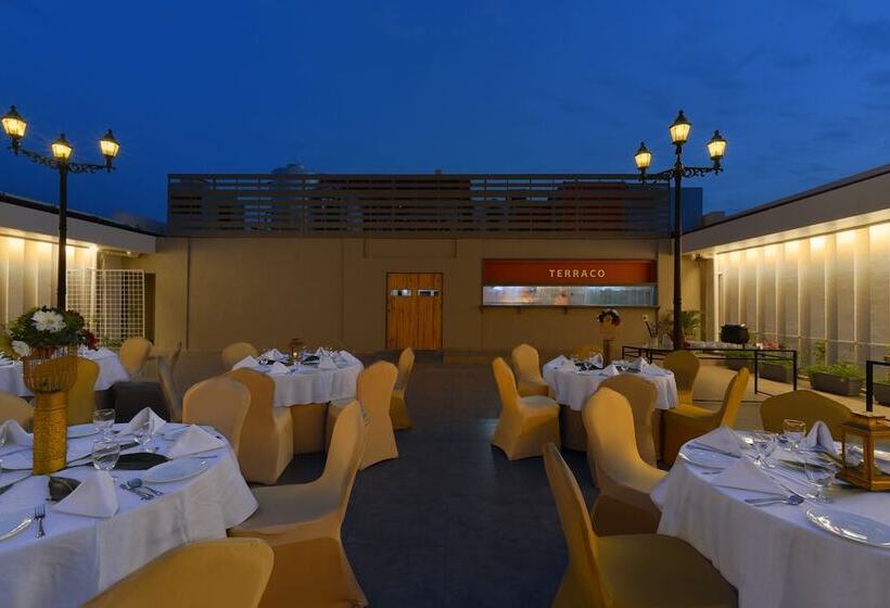 فندق The Fern, Vadodara