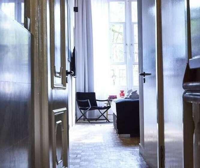 민박 Stuart Luxury Rooms
