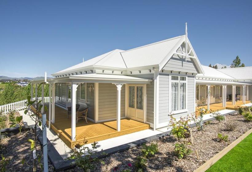 تختخواب و صبحانه Willow S Green